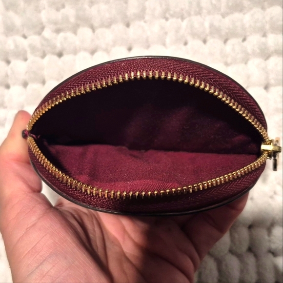 Vintage Tory Burch Burgundy Coin Purse - Picture 6 of 7